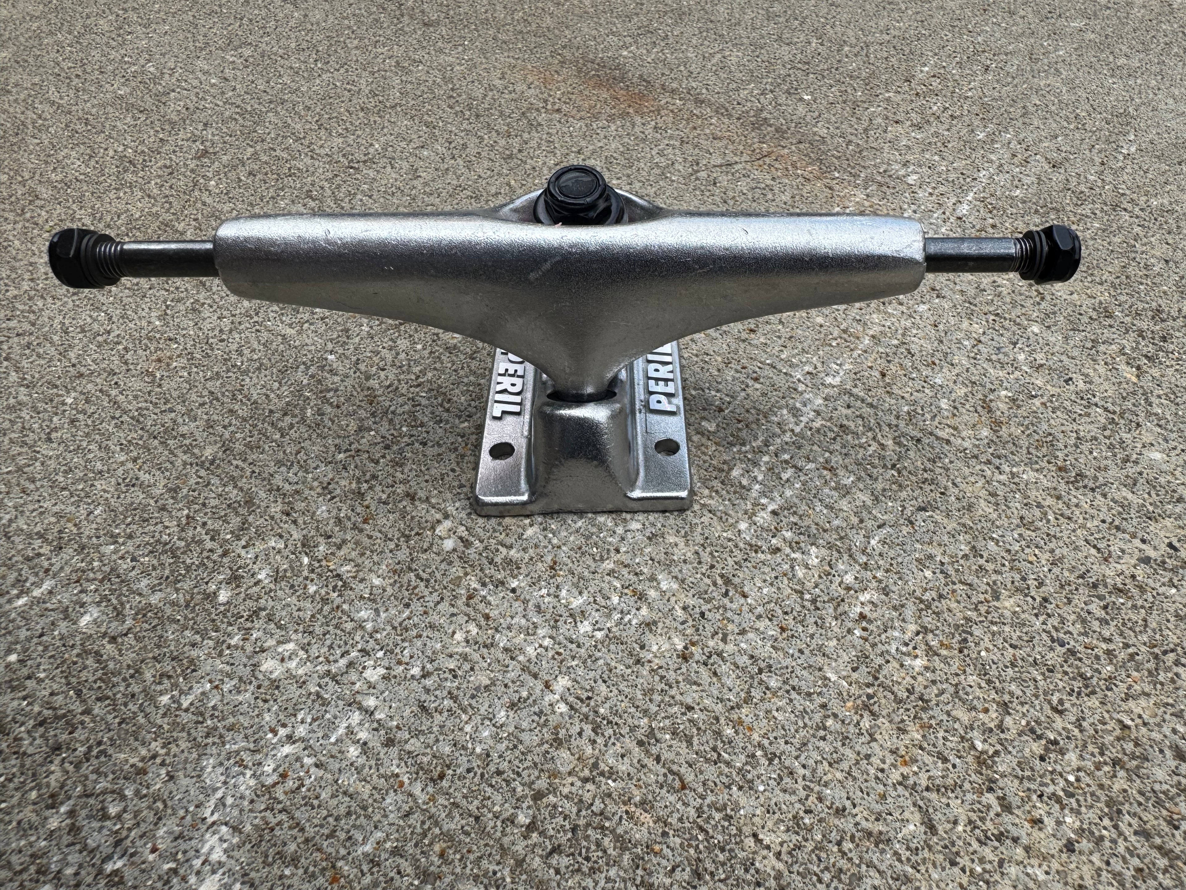 Perril trucks